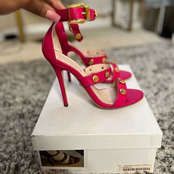 Versace pink and gold stud heels - Picture 7 of 7